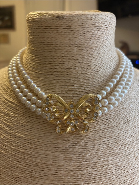 Avon Jewelry - Avon Three-Strand White Pearl Necklace with Gold Bow and Crystal Accents